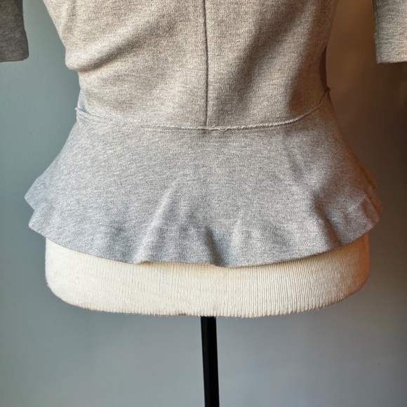 Club Monaco Short Sleeve Grey Peplum Top - Picture 6 of 14